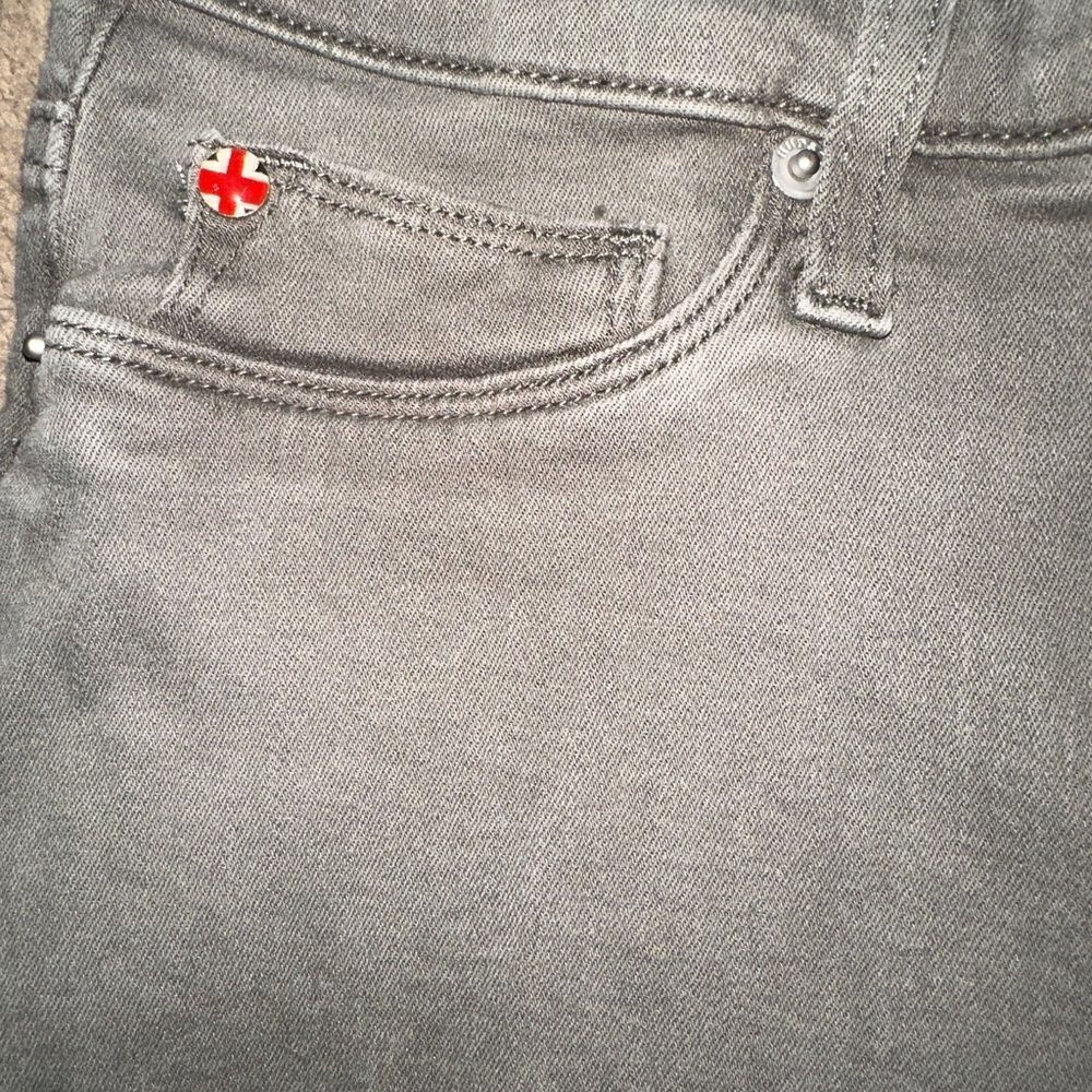 Hudson Skinny Jean - Picture 3 of 6